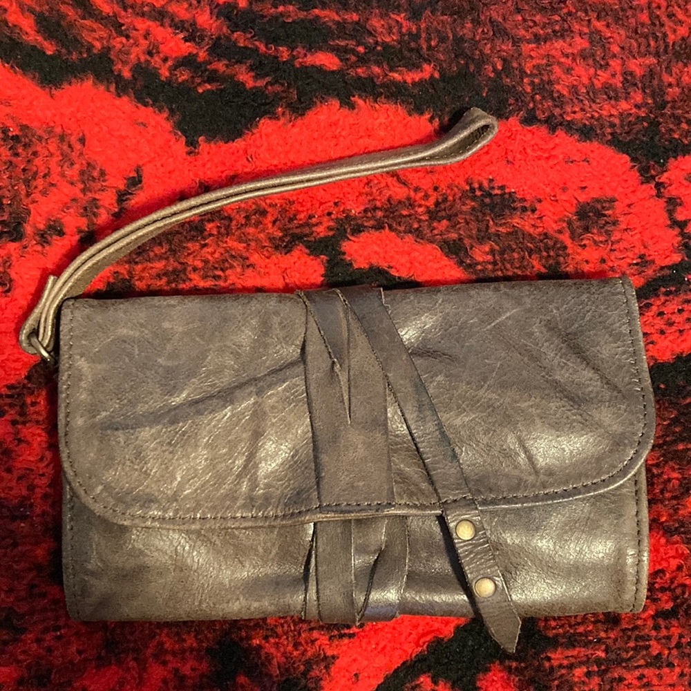 Leather wallet